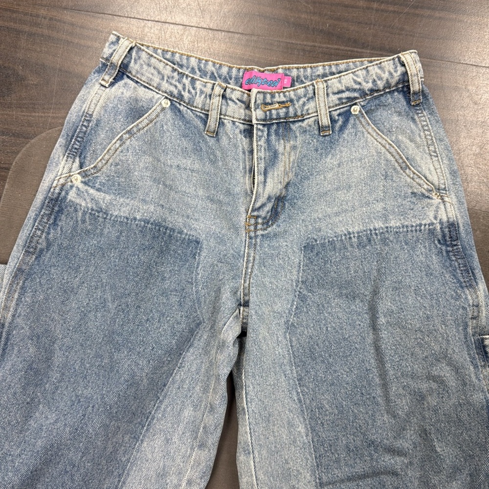 Edikted Faded Wash Low Rise Carpenter Jeans - Picture 6 of 8